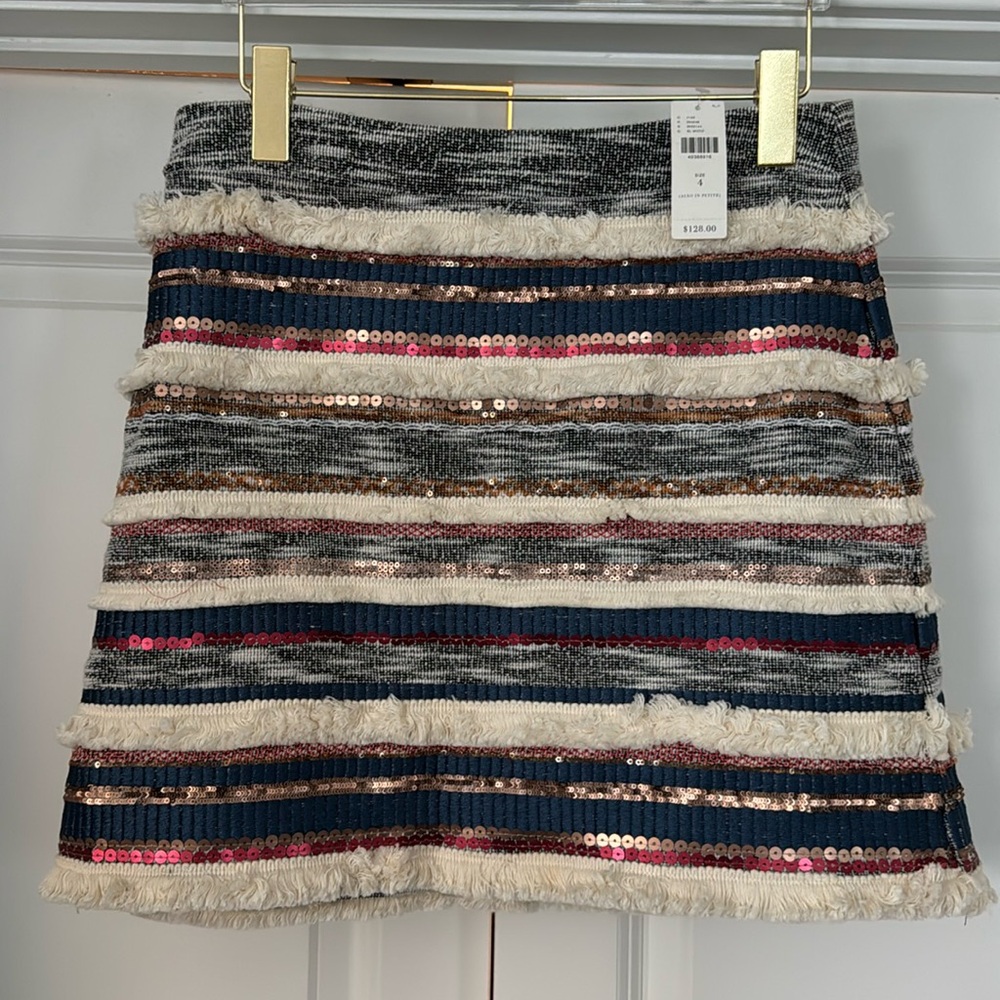 Moulinette Soeurs Anthropologie Sequin Blanket Fringe Size 4 Mini Skirt. NWT.
